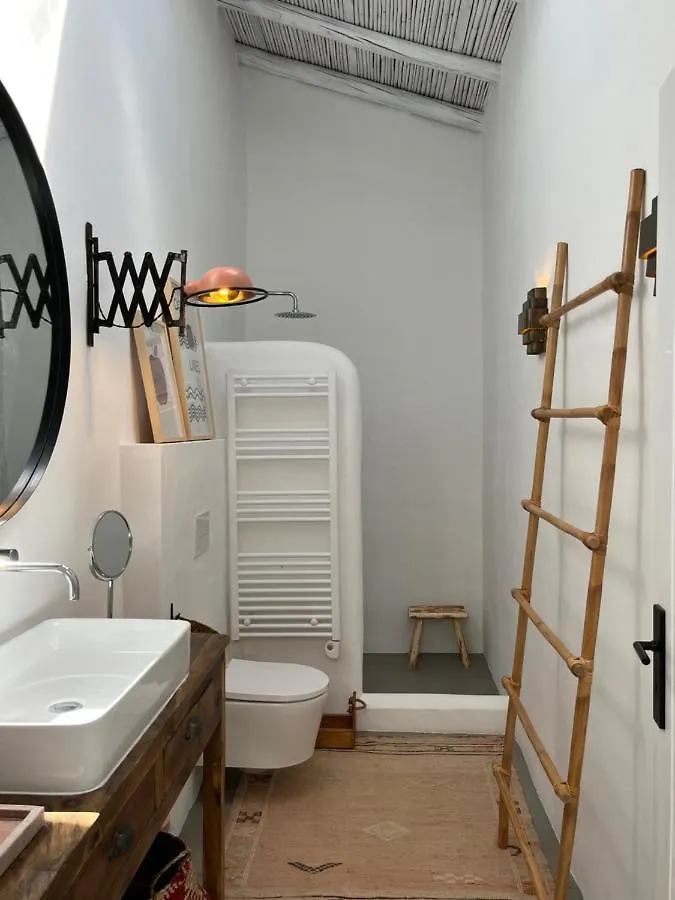 알제주르 Casa Da Oliveira - Monte Branco 빌라 0*,  포르투갈